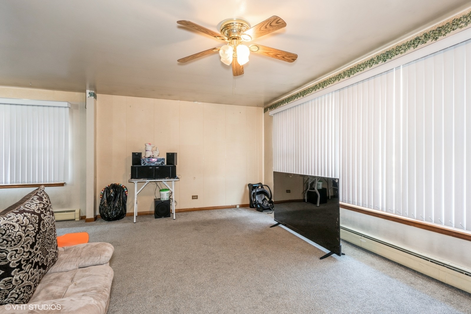 861 W Heritage Drive