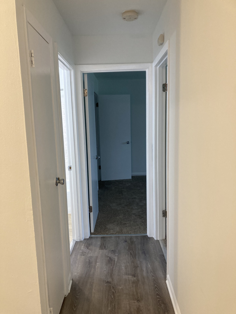 670 MARILYN Avenue Unit: 206
