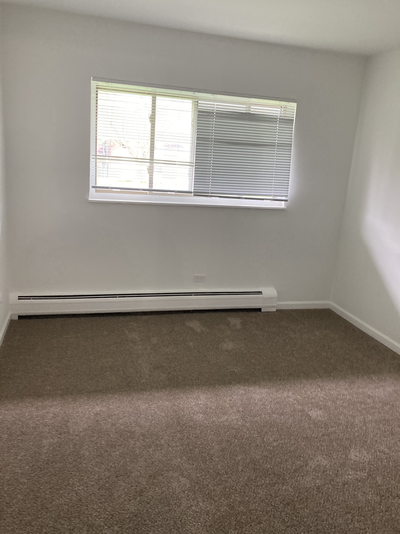 670 MARILYN Avenue Unit: 206