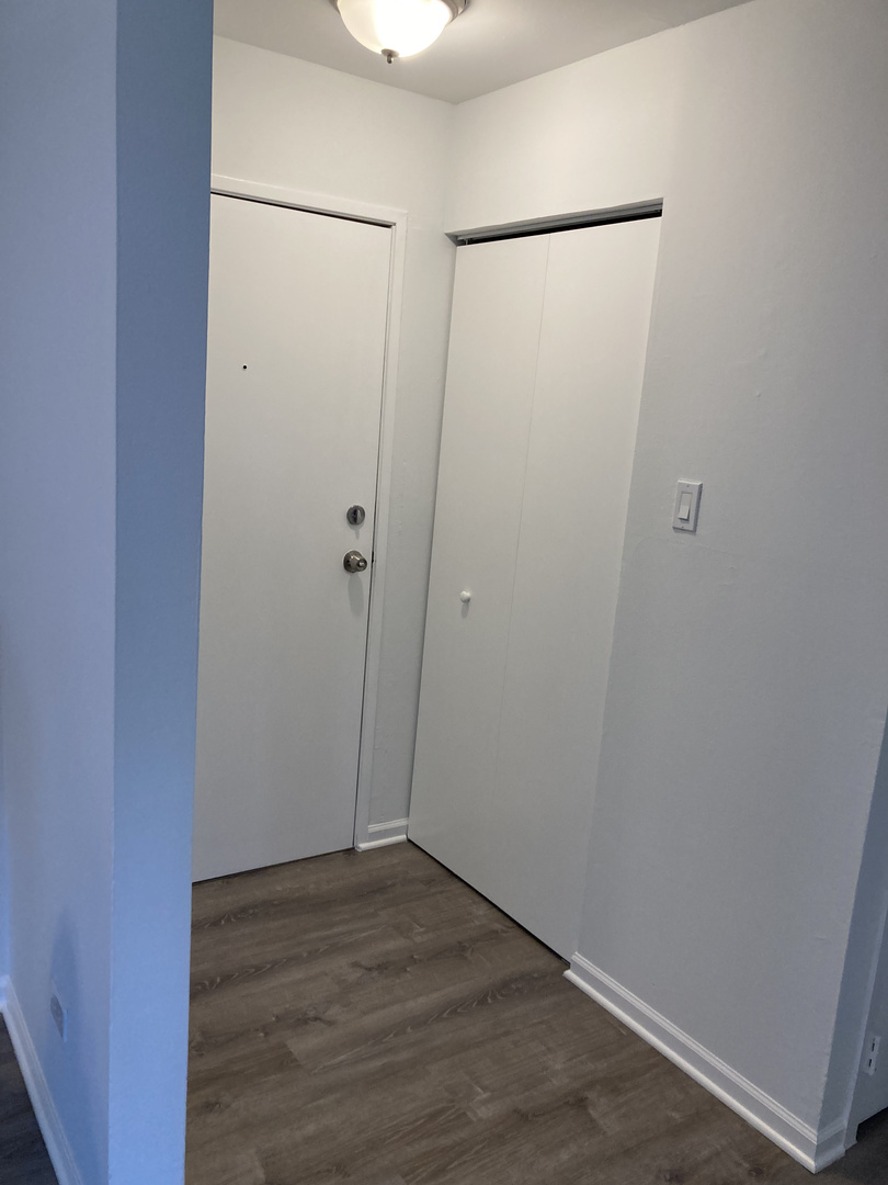 670 MARILYN Avenue Unit: 206