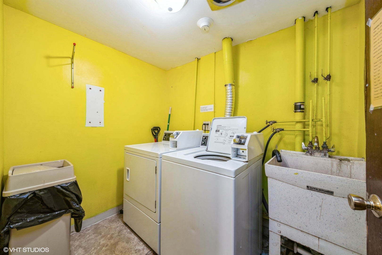 215 S Hale Street Unit: 4B