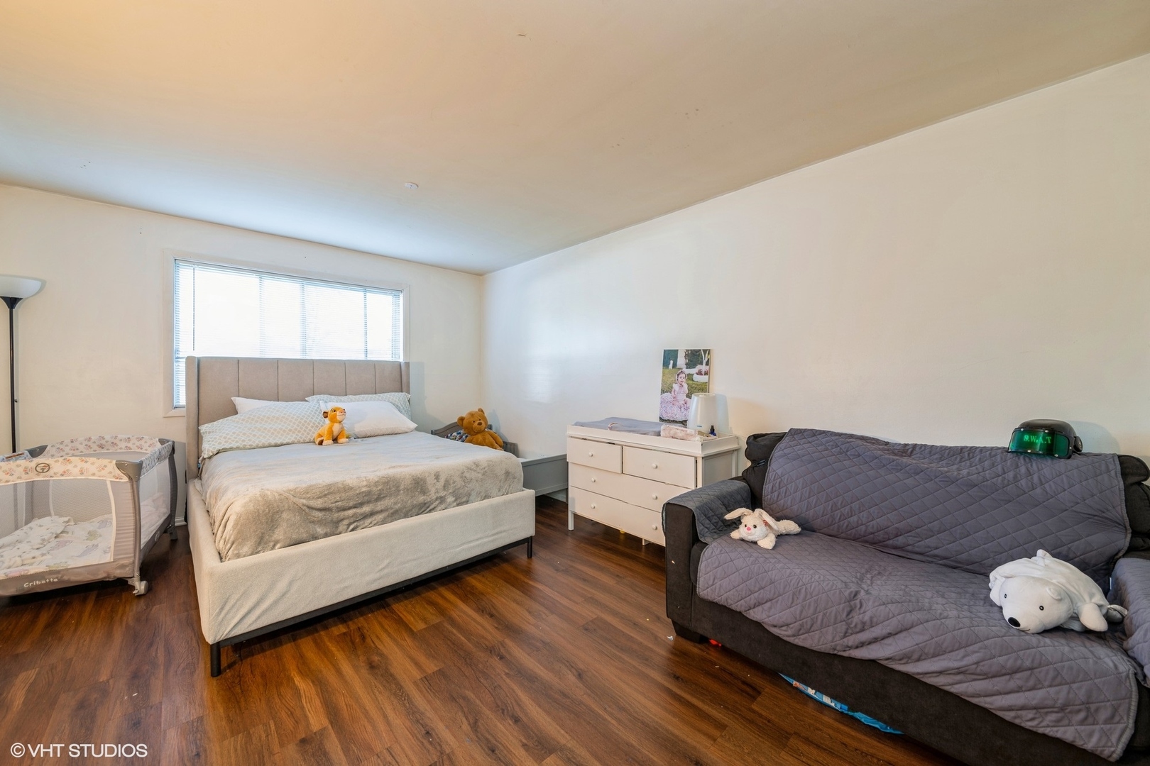 215 S Hale Street Unit: 4B