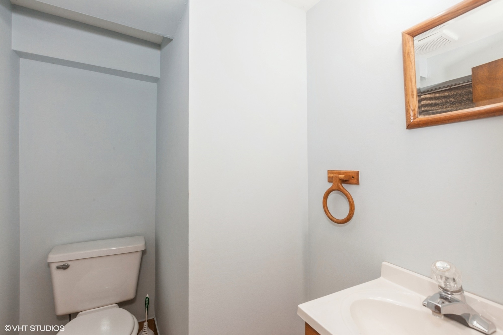 1661 VALLEY FORGE Court Unit: C