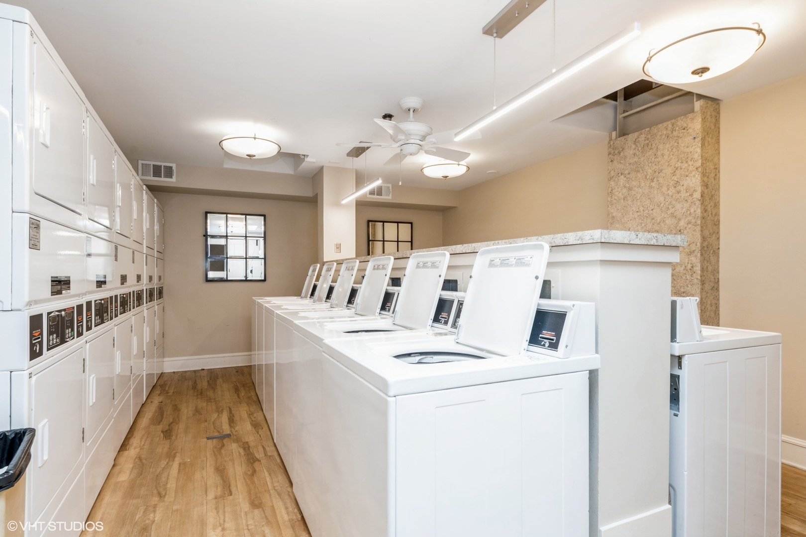 841 N York Street Unit: 114