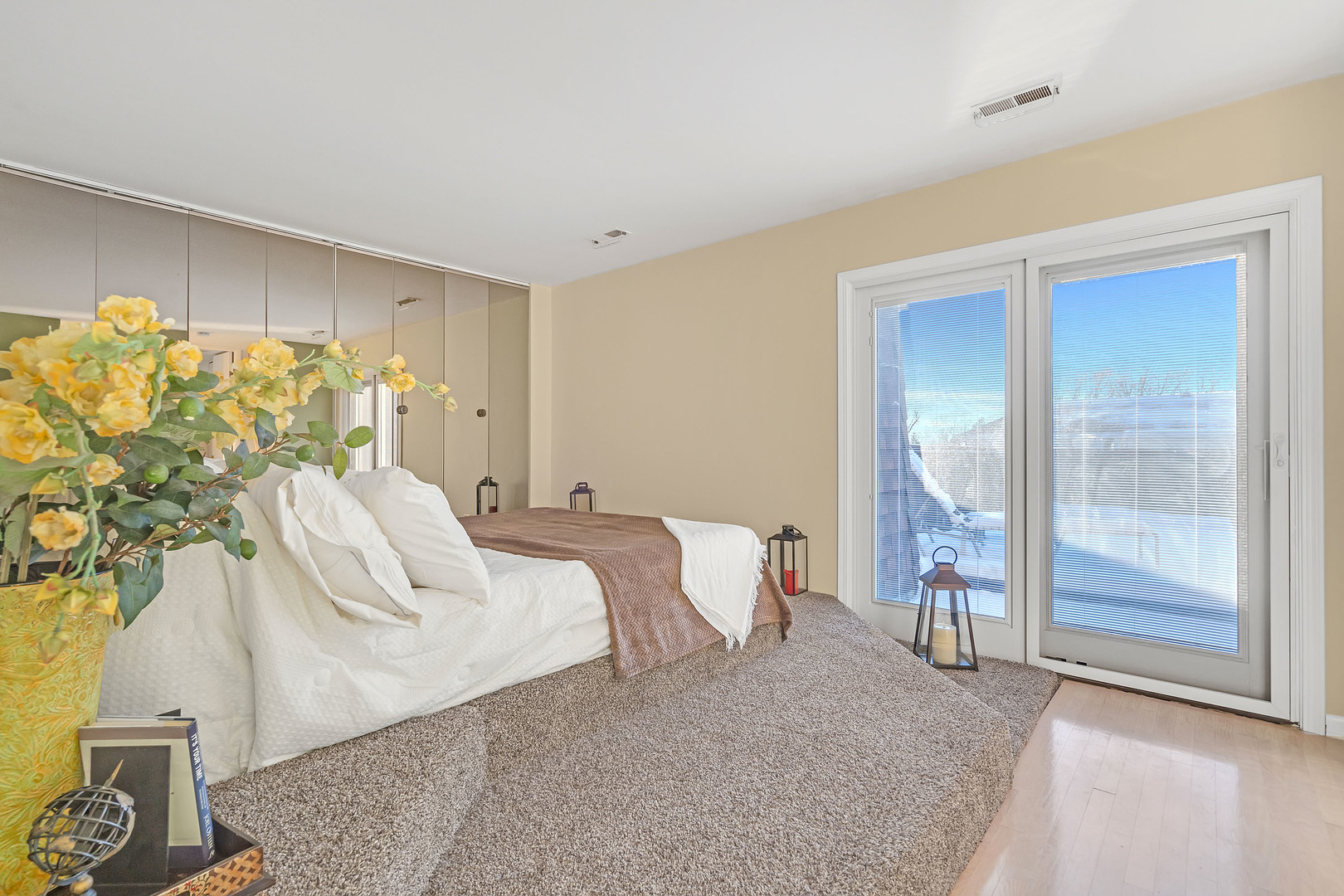 1328 S New Wilke Road Unit: 2C