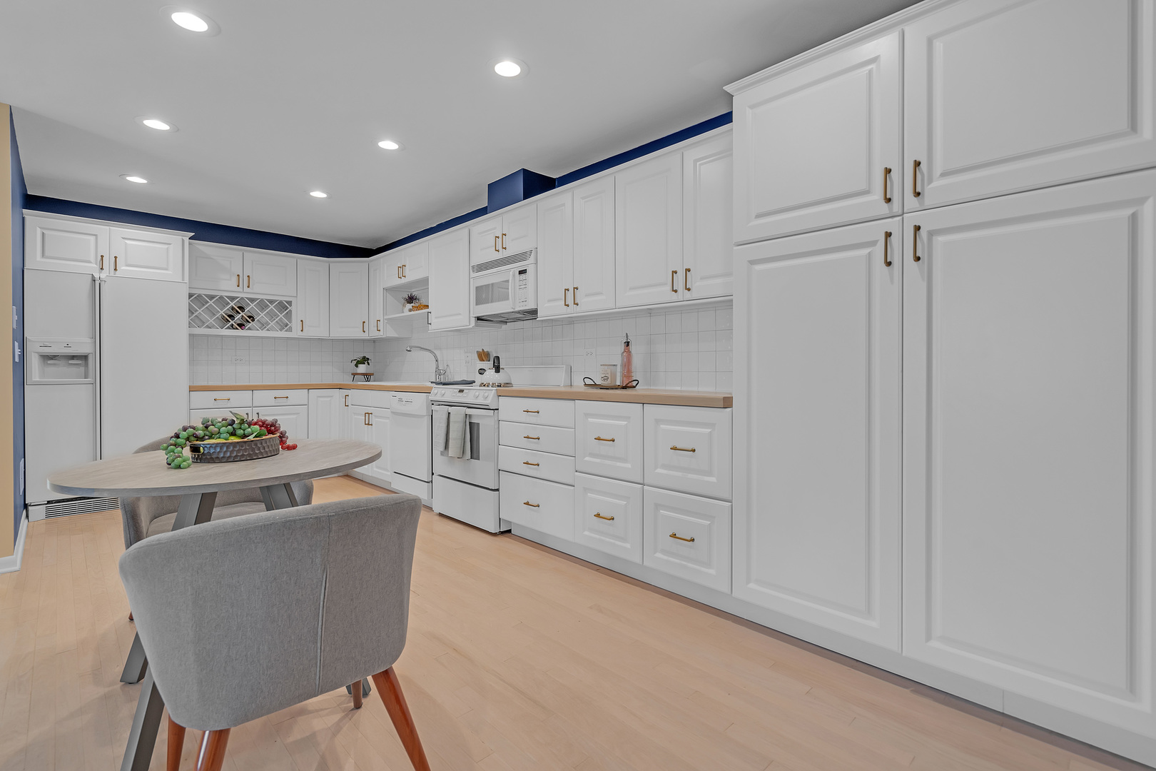 1328 S New Wilke Road Unit: 2C