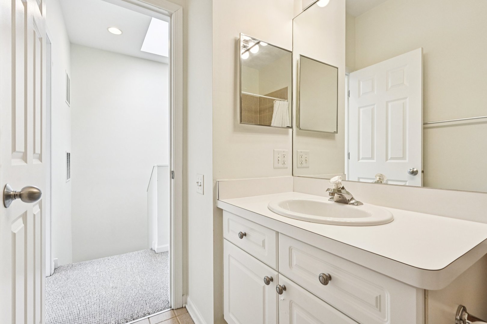 7511 Brown Avenue Unit: N