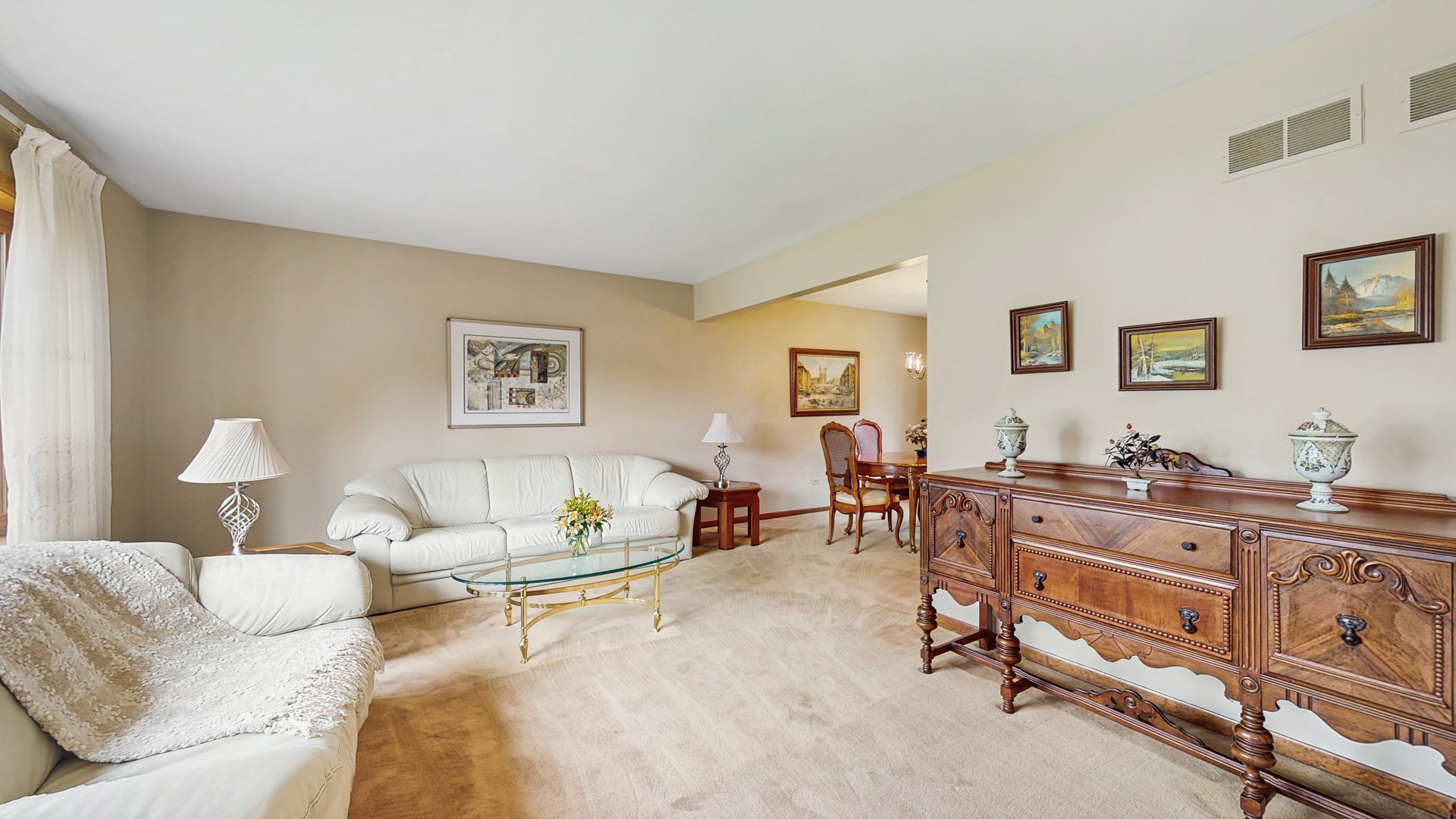 1510 W Goldengate Drive