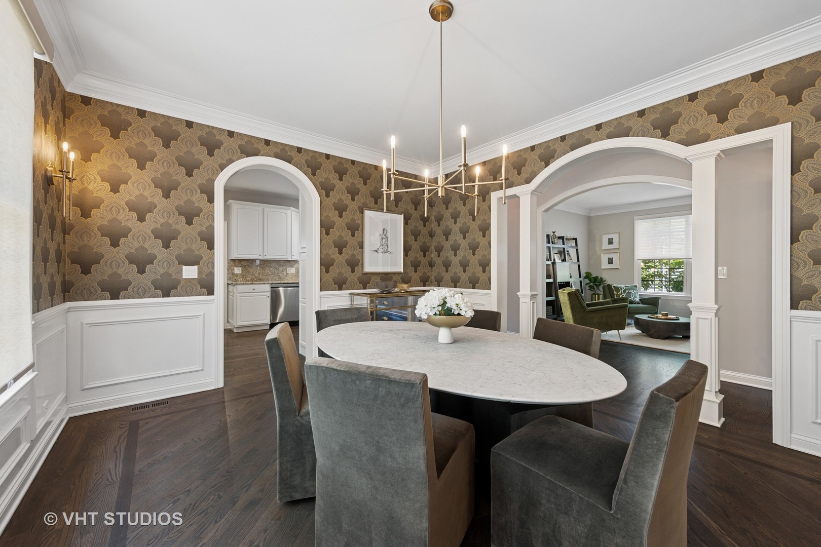 128 W Windsor Avenue