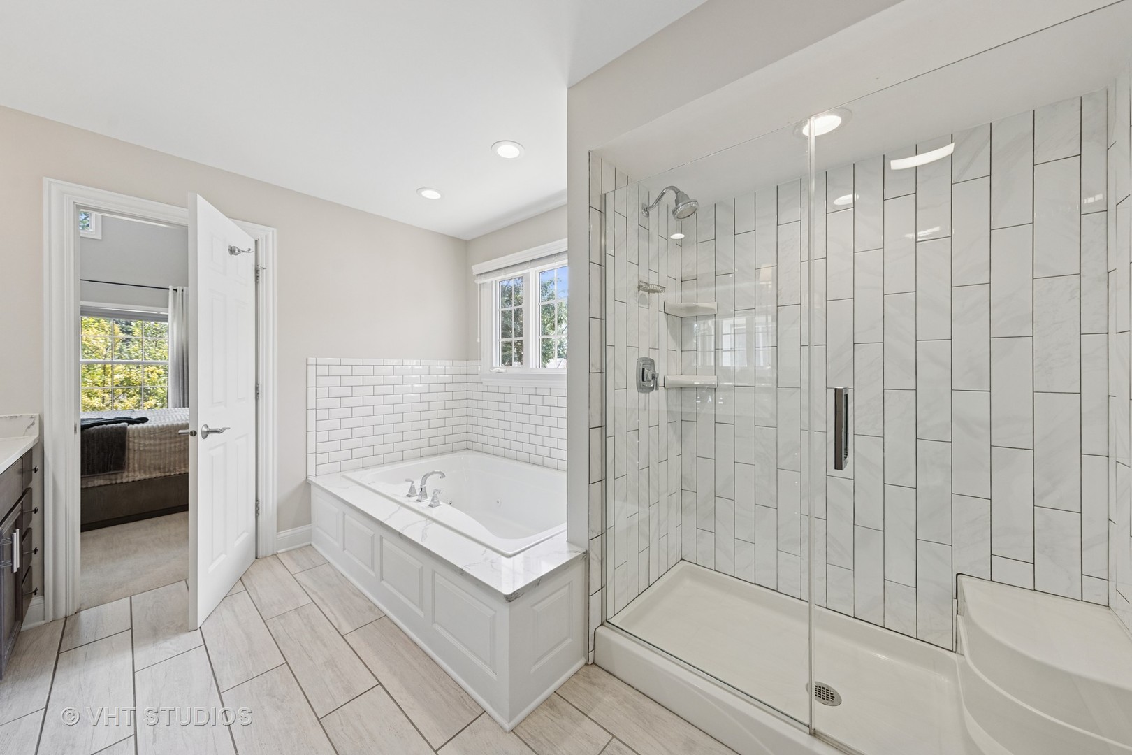 128 W Windsor Avenue