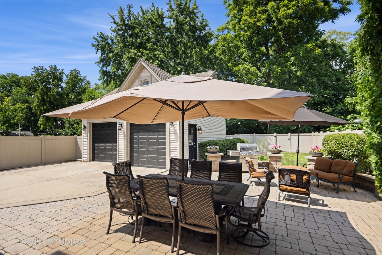 128 W Windsor Avenue