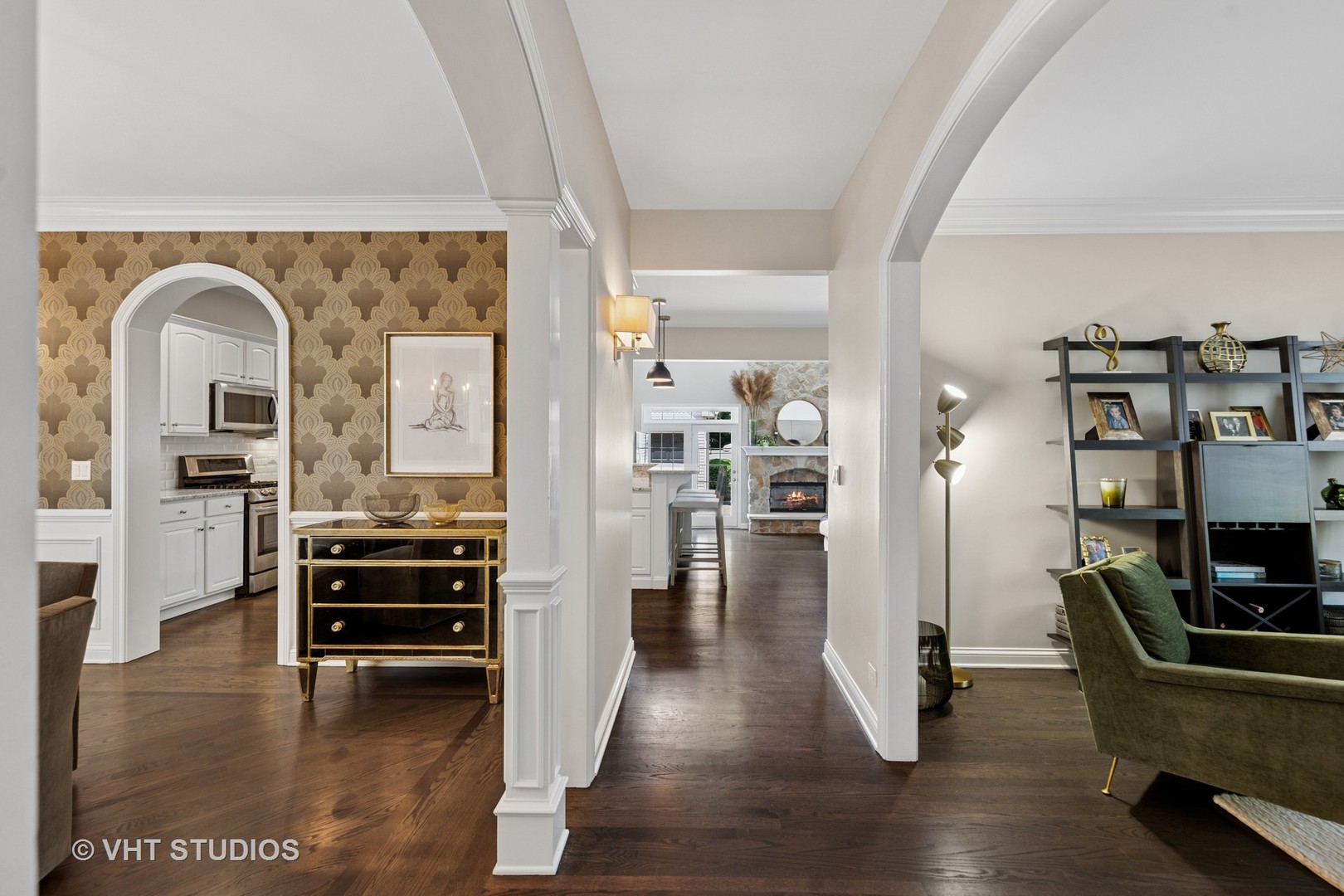 128 W Windsor Avenue