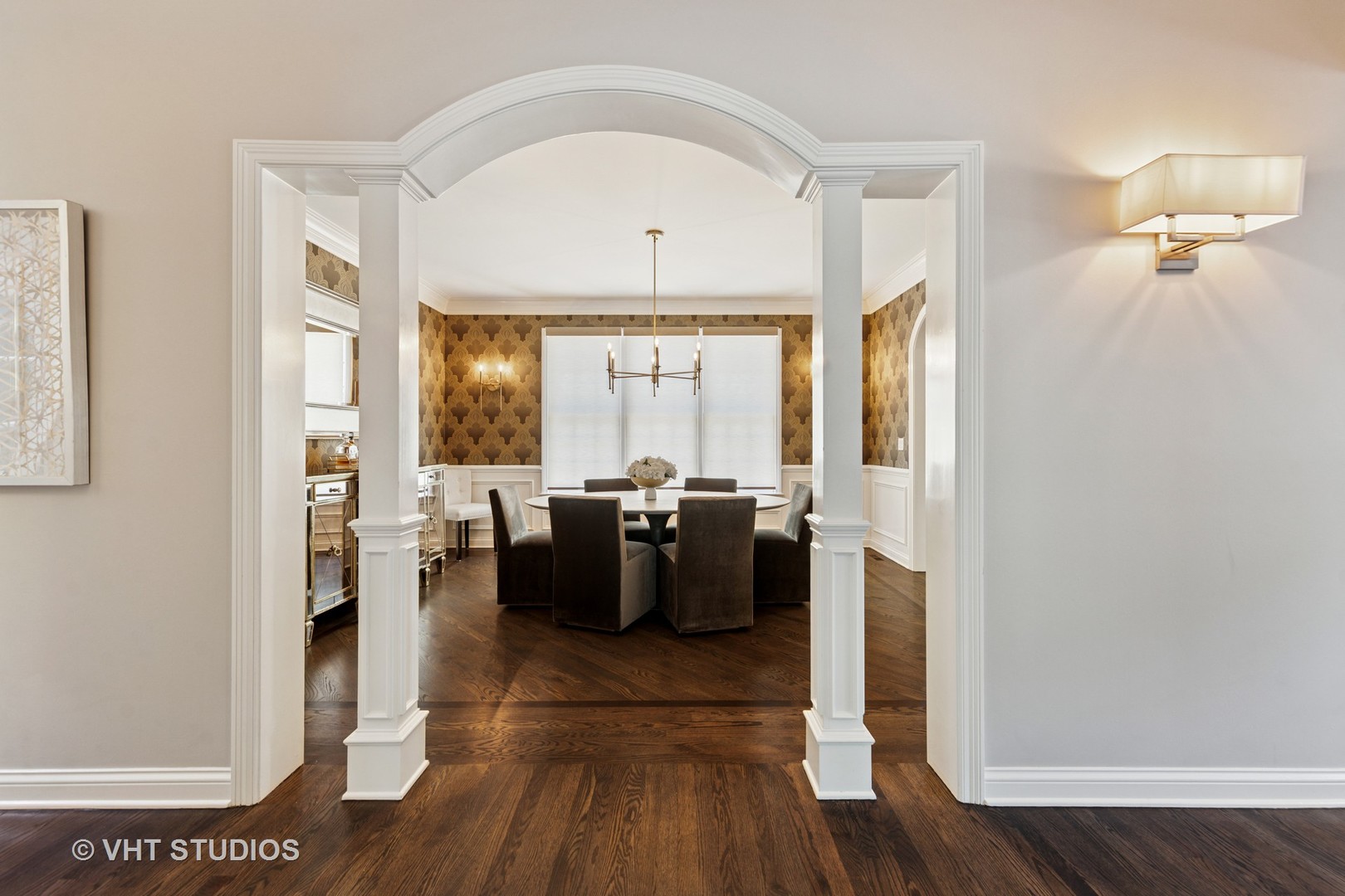 128 W Windsor Avenue