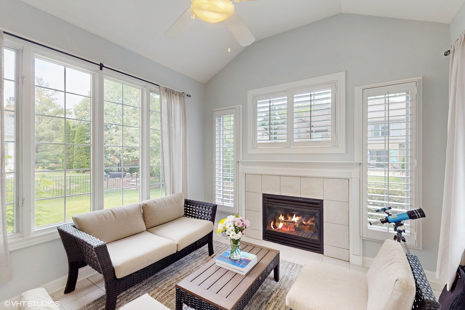 3432 Redwing Drive