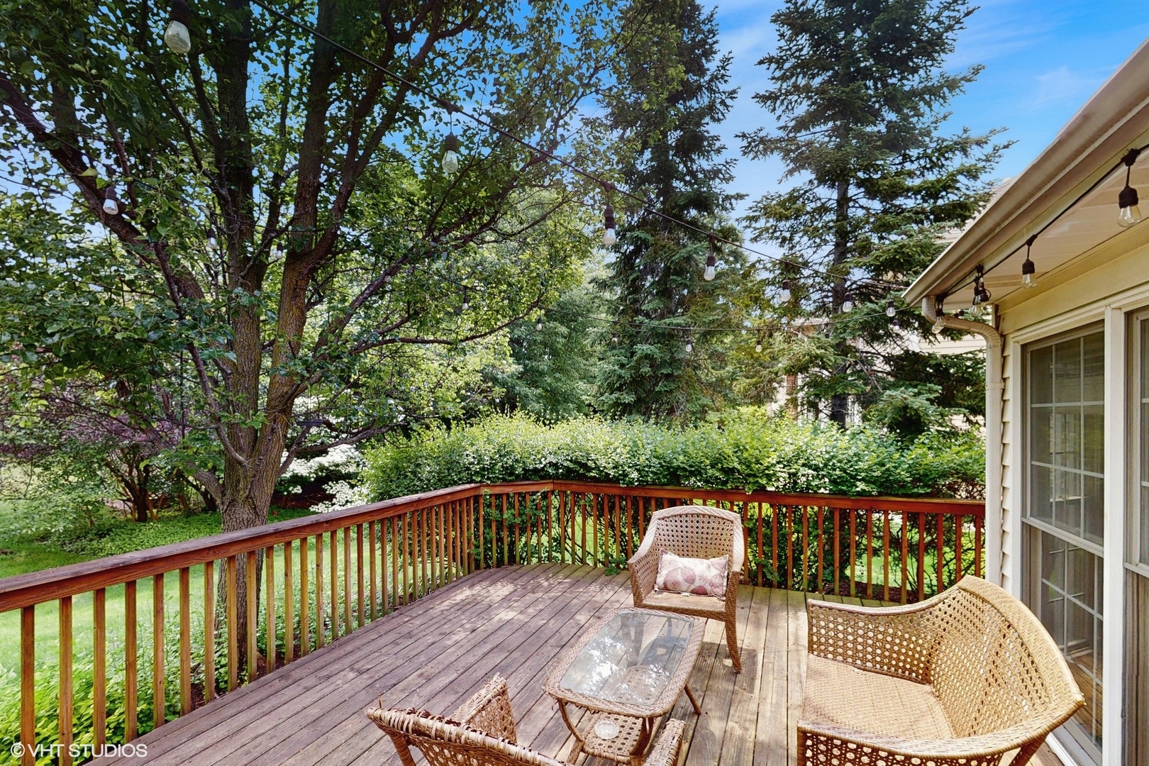 3432 Redwing Drive