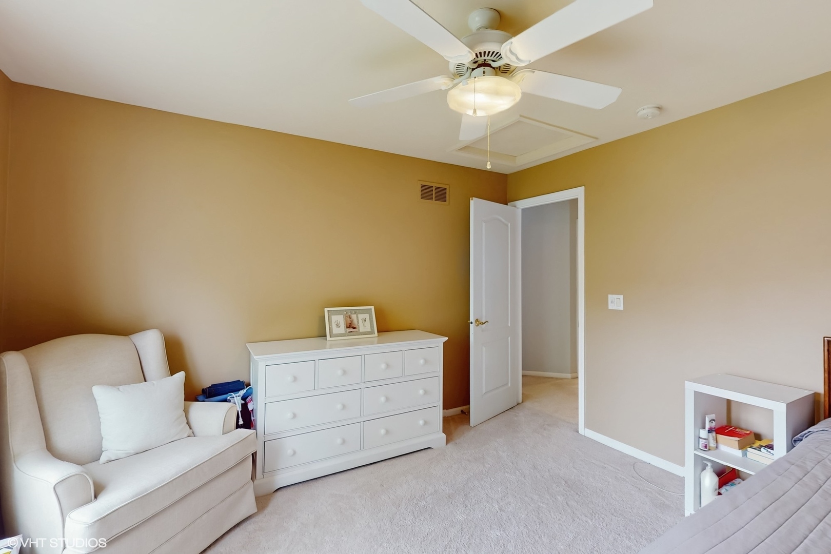 3432 Redwing Drive