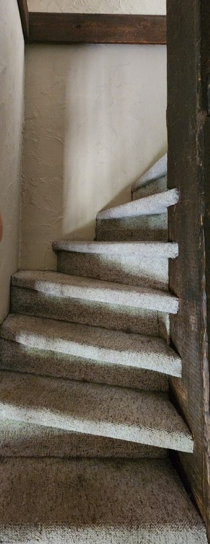 696 S Parkside Avenue