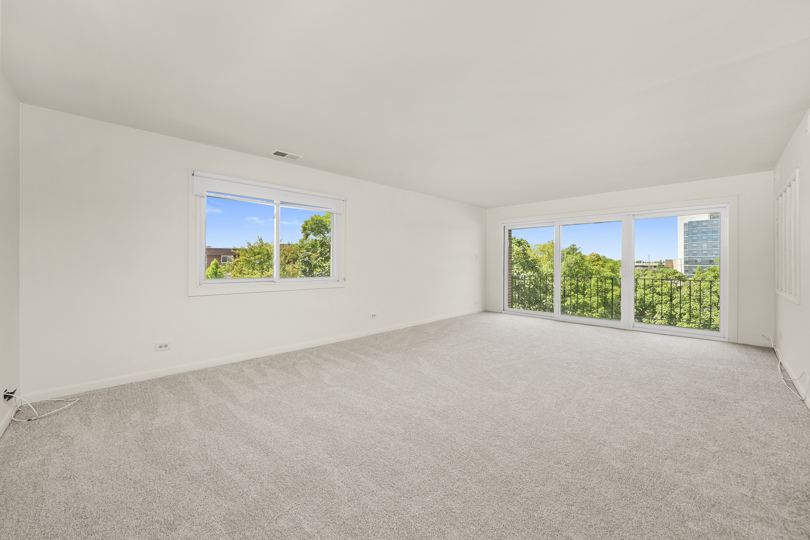 1025 S Fernandez Avenue Unit: 4C