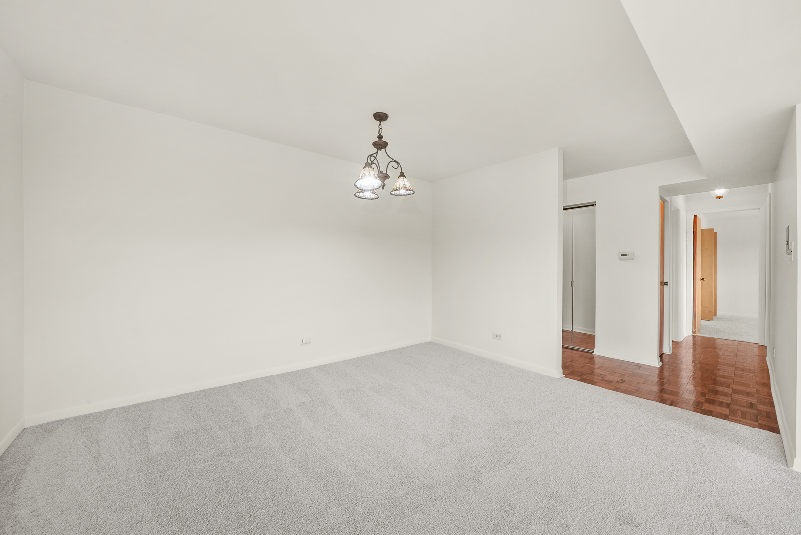 1025 S Fernandez Avenue Unit: 4C