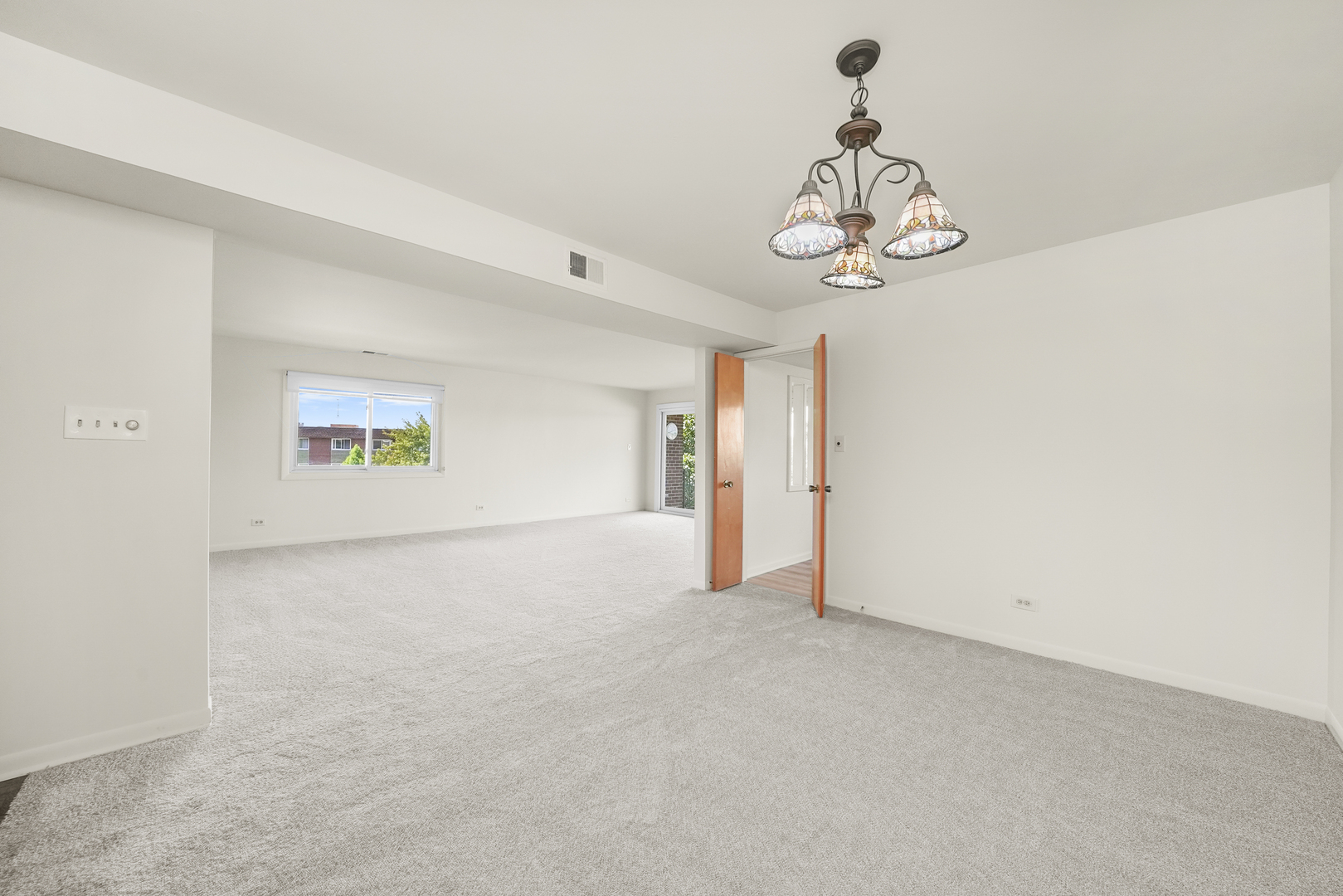 1025 S Fernandez Avenue Unit: 4C