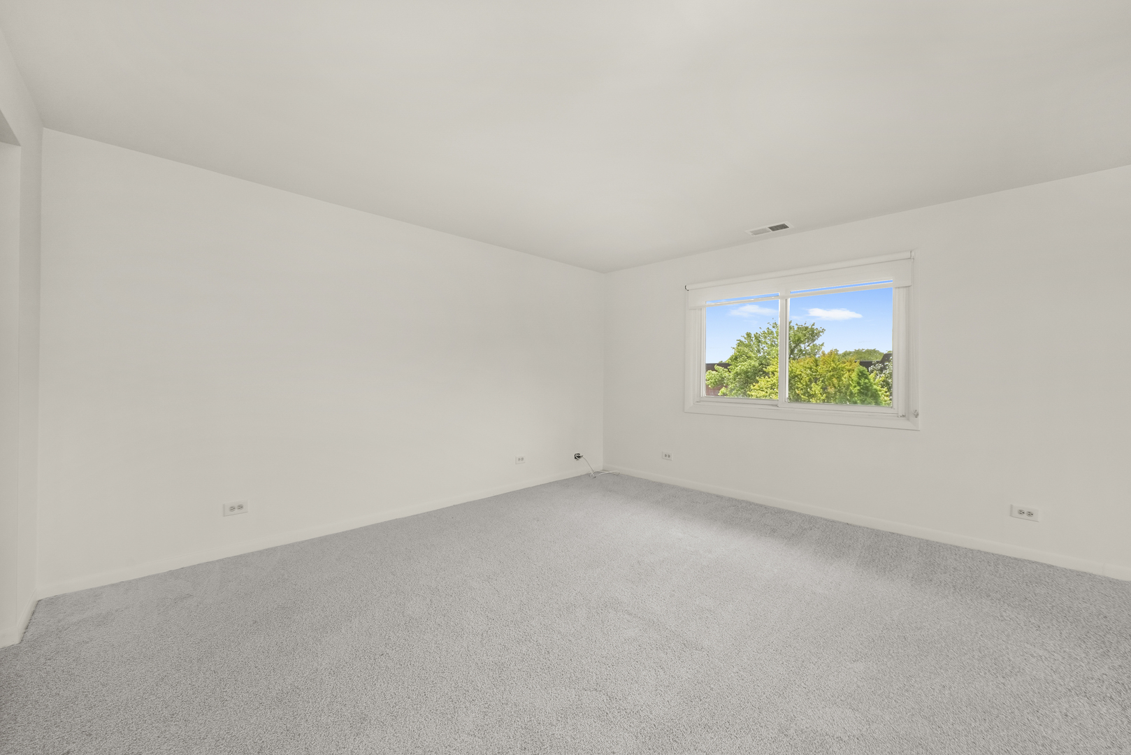 1025 S Fernandez Avenue Unit: 4C