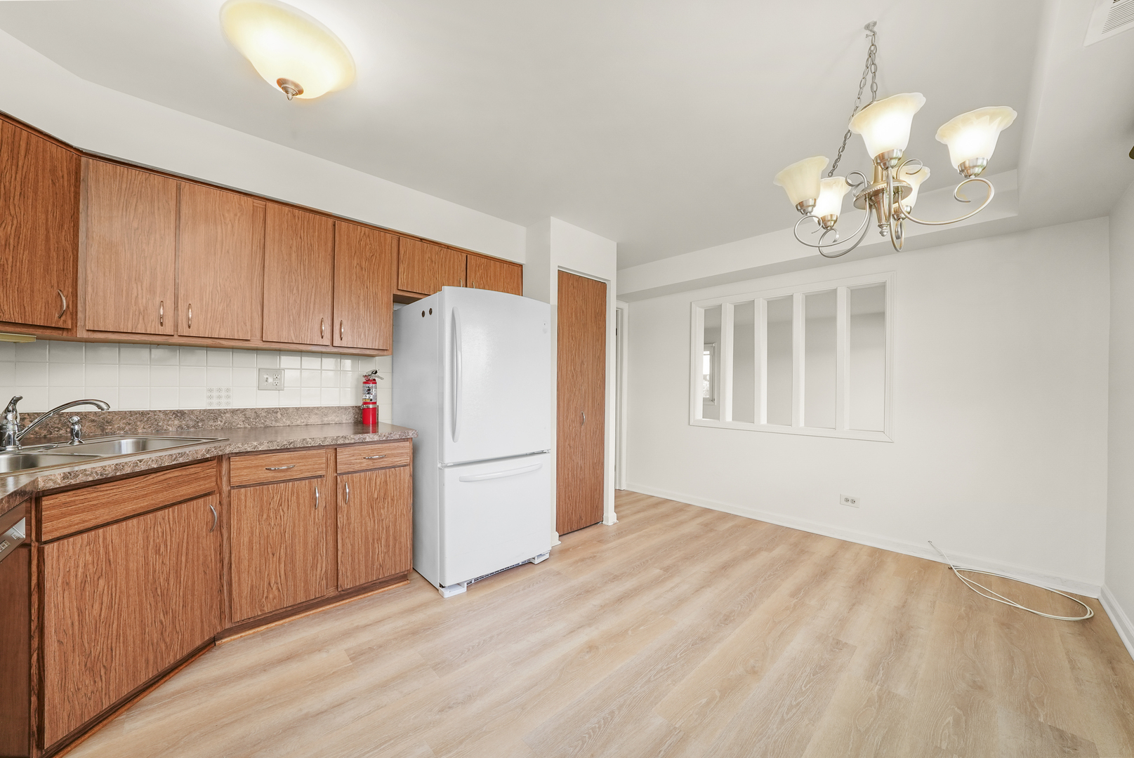 1025 S Fernandez Avenue Unit: 4C