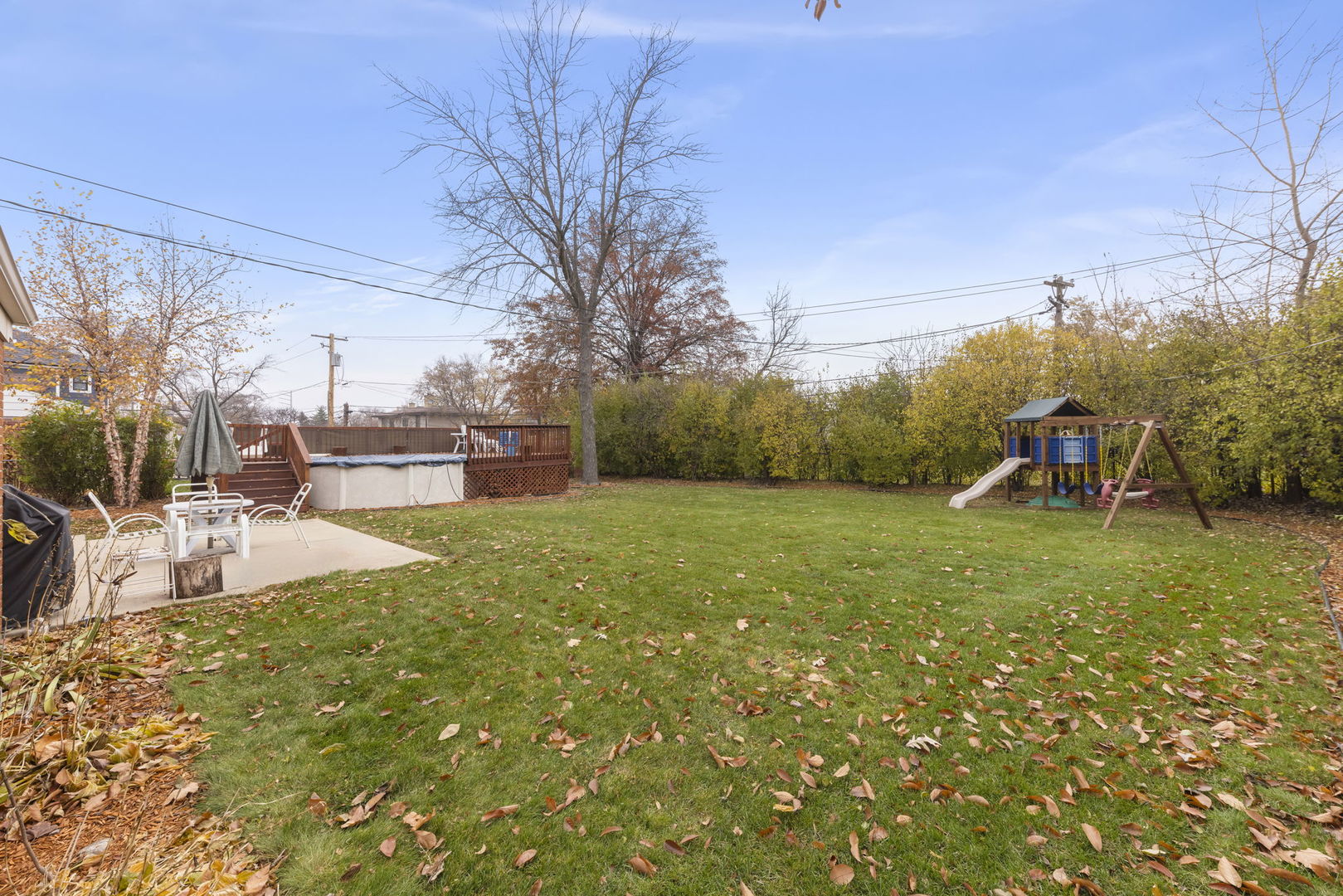 402 E Huntington Lane