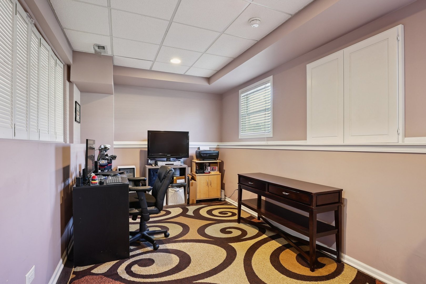 639 W Comstock Avenue