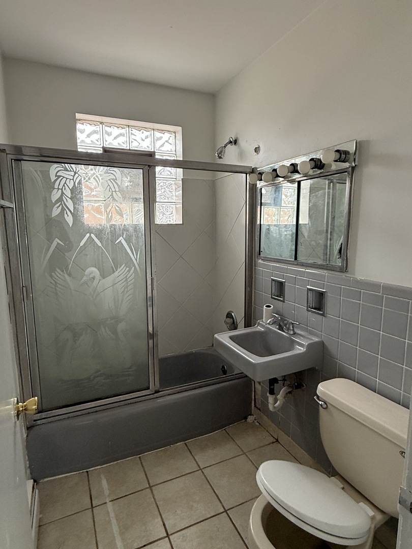 4353 Butterfield Road