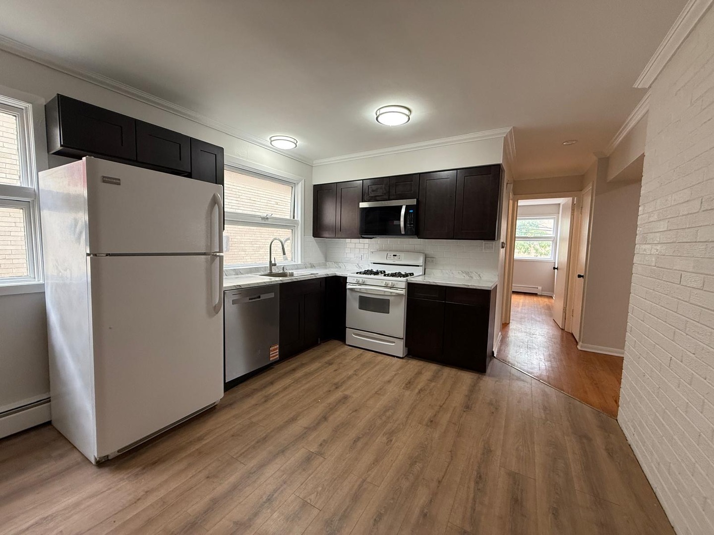 2431 N 76th Court Unit: 2