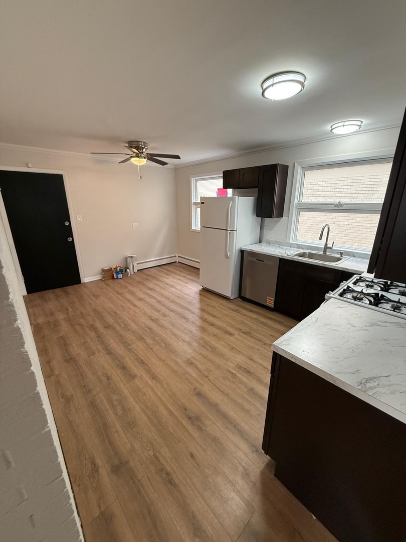 2431 N 76th Court Unit: 2