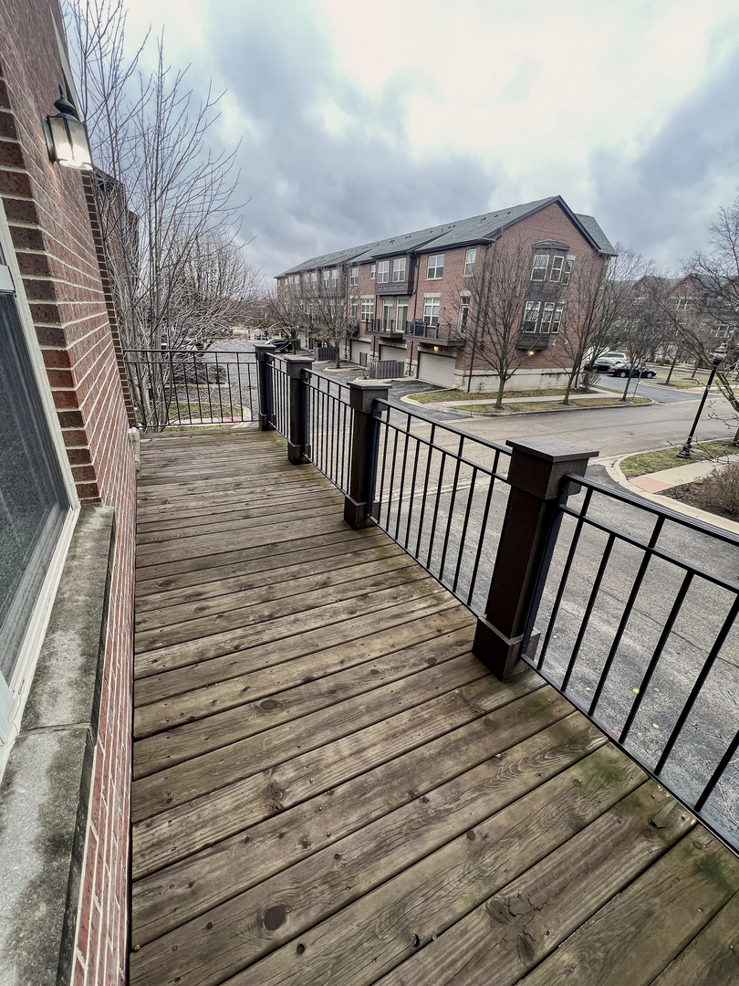 742 Summit Lane