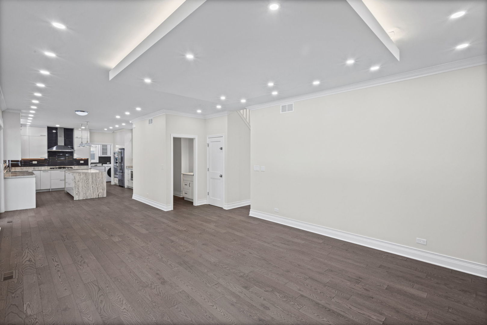 7517 Main Street