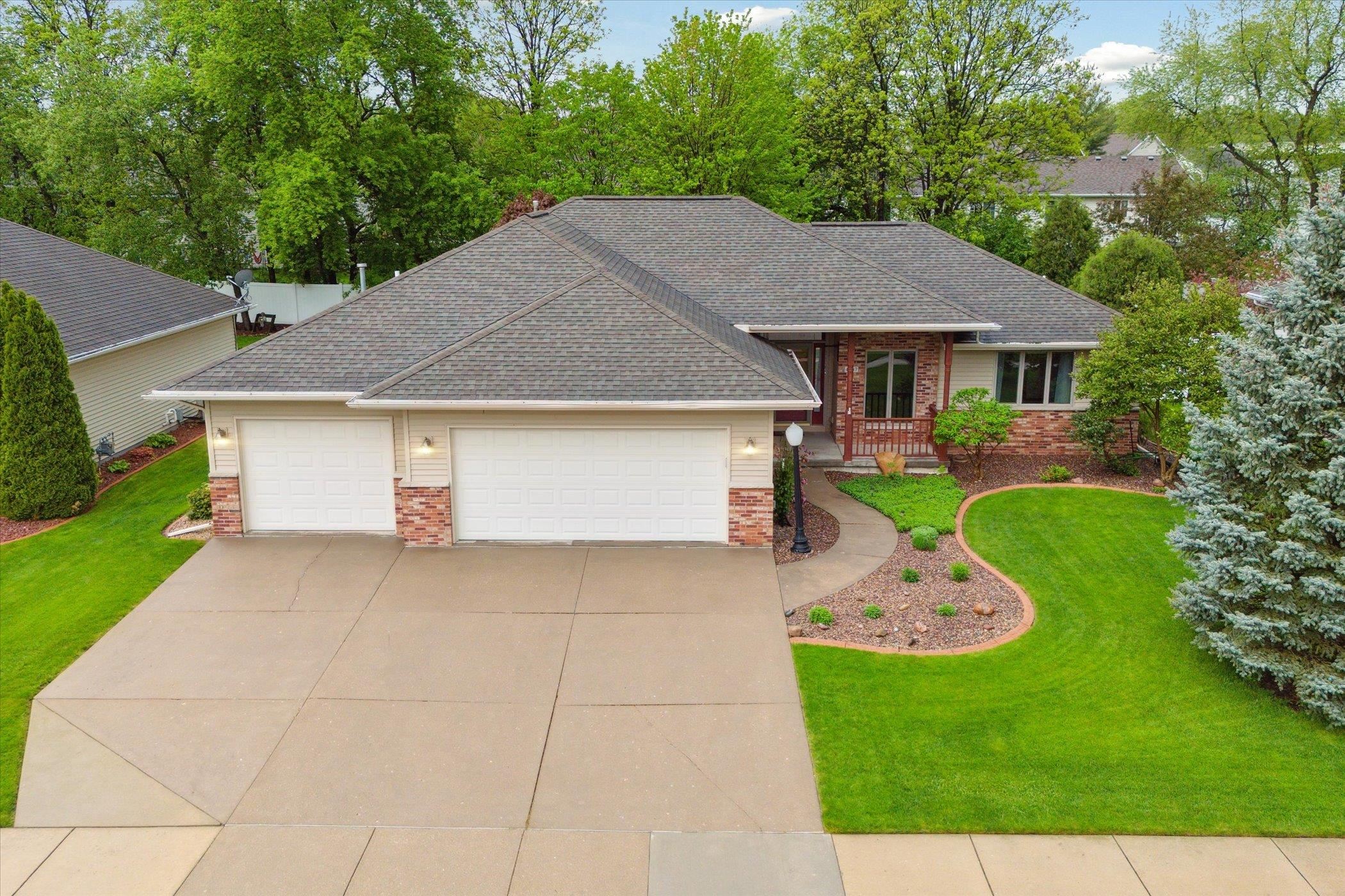 4287 Huntinghorne Drive