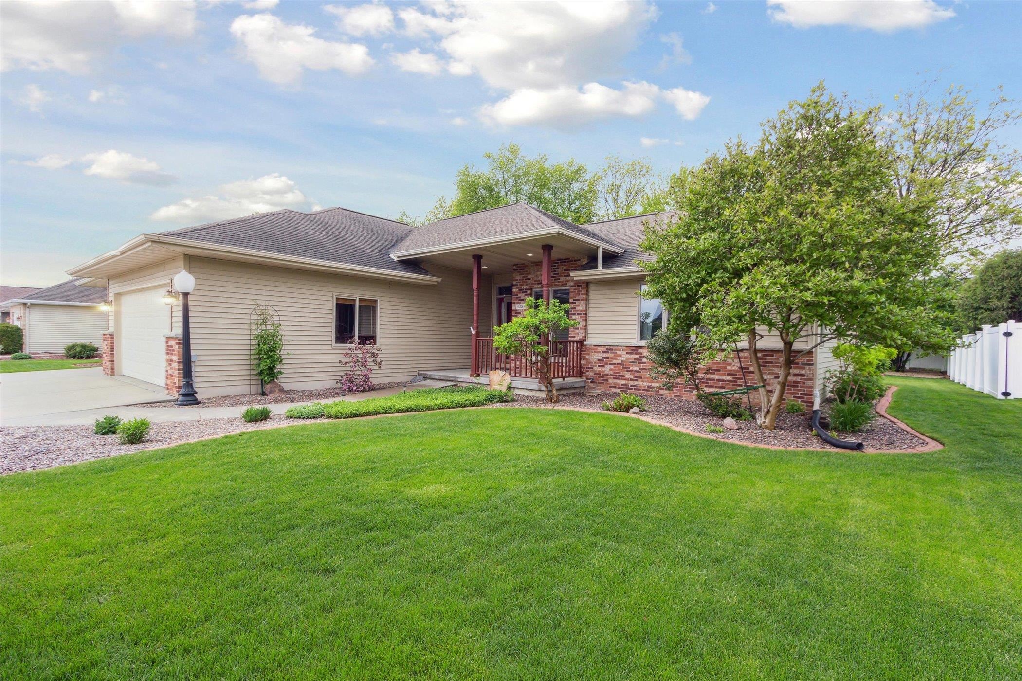 4287 Huntinghorne Drive