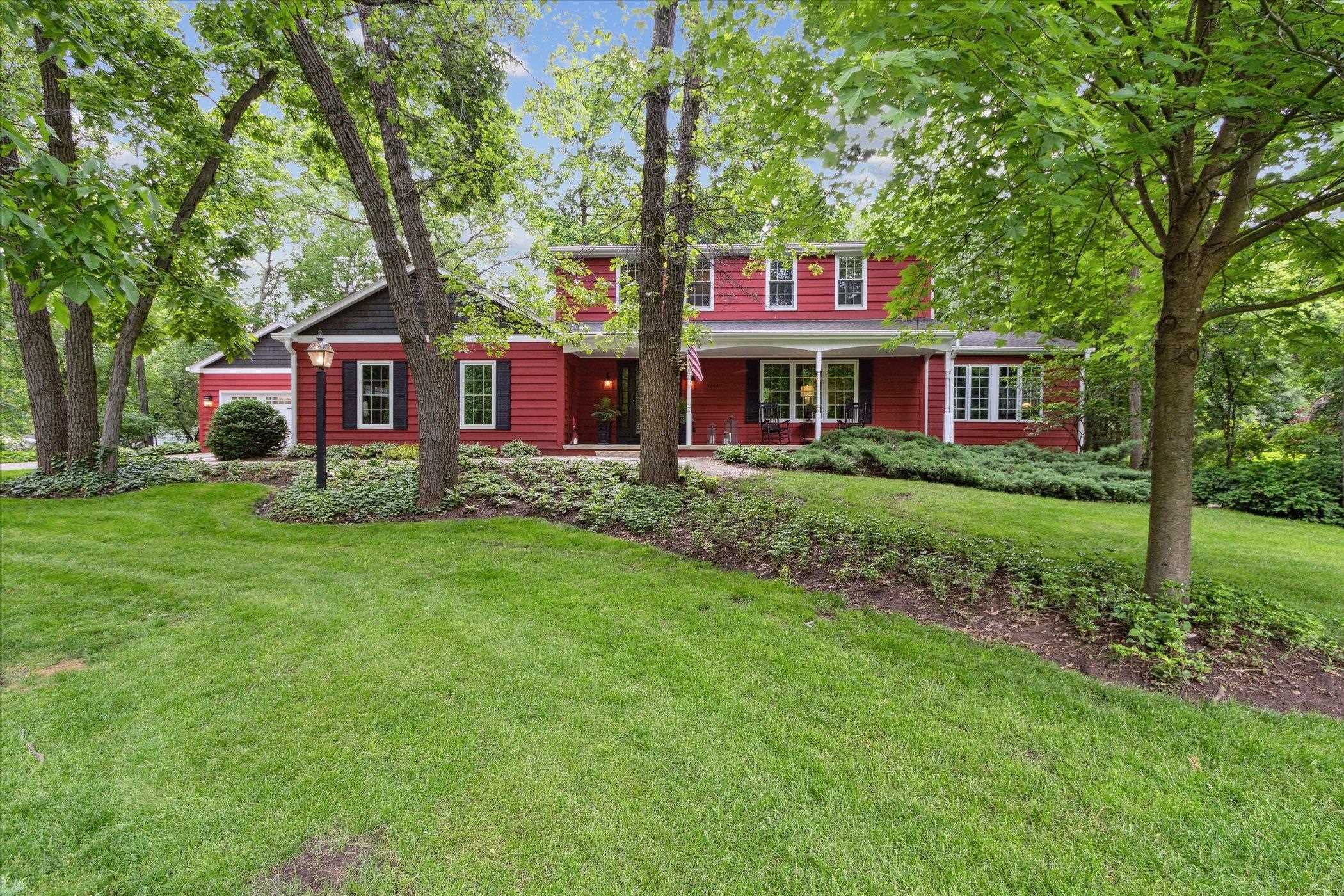 3244 E Danbury Drive