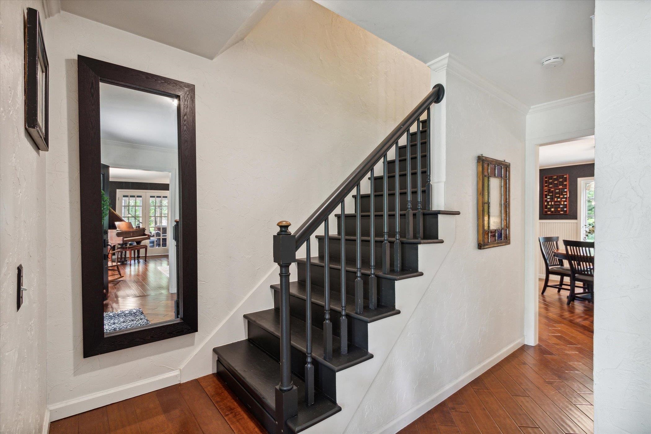 3244 E Danbury Drive