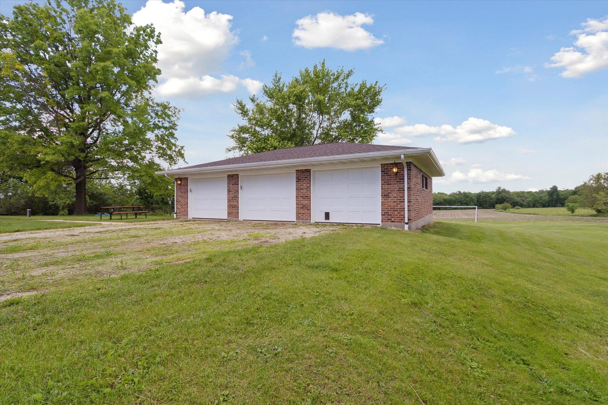 3402 W Stone Farm Road