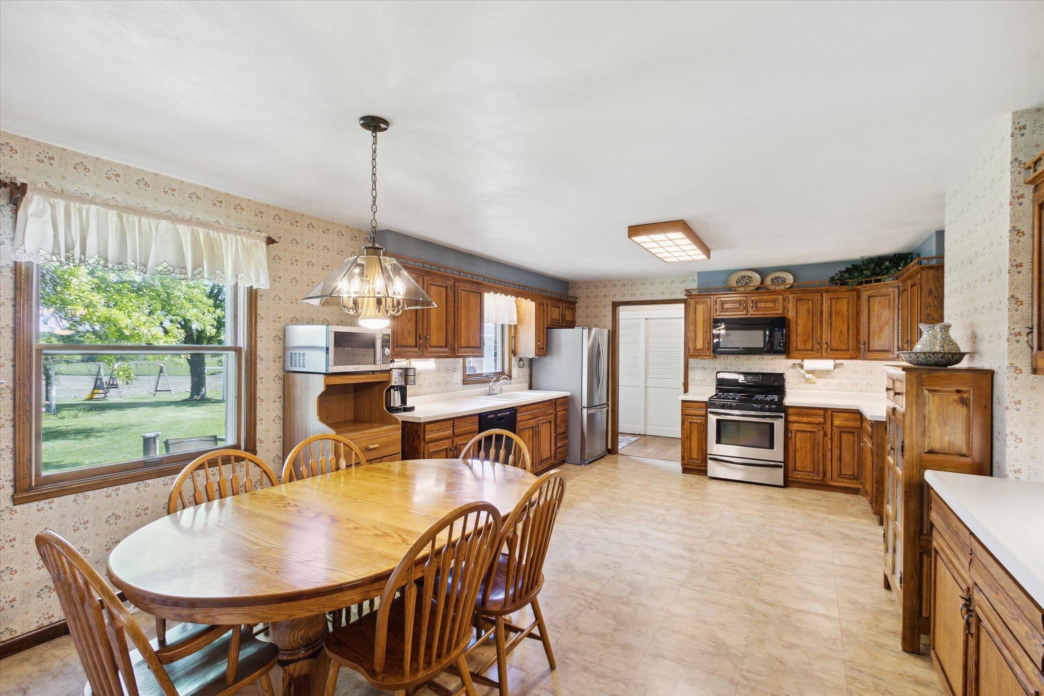 3402 W Stone Farm Road