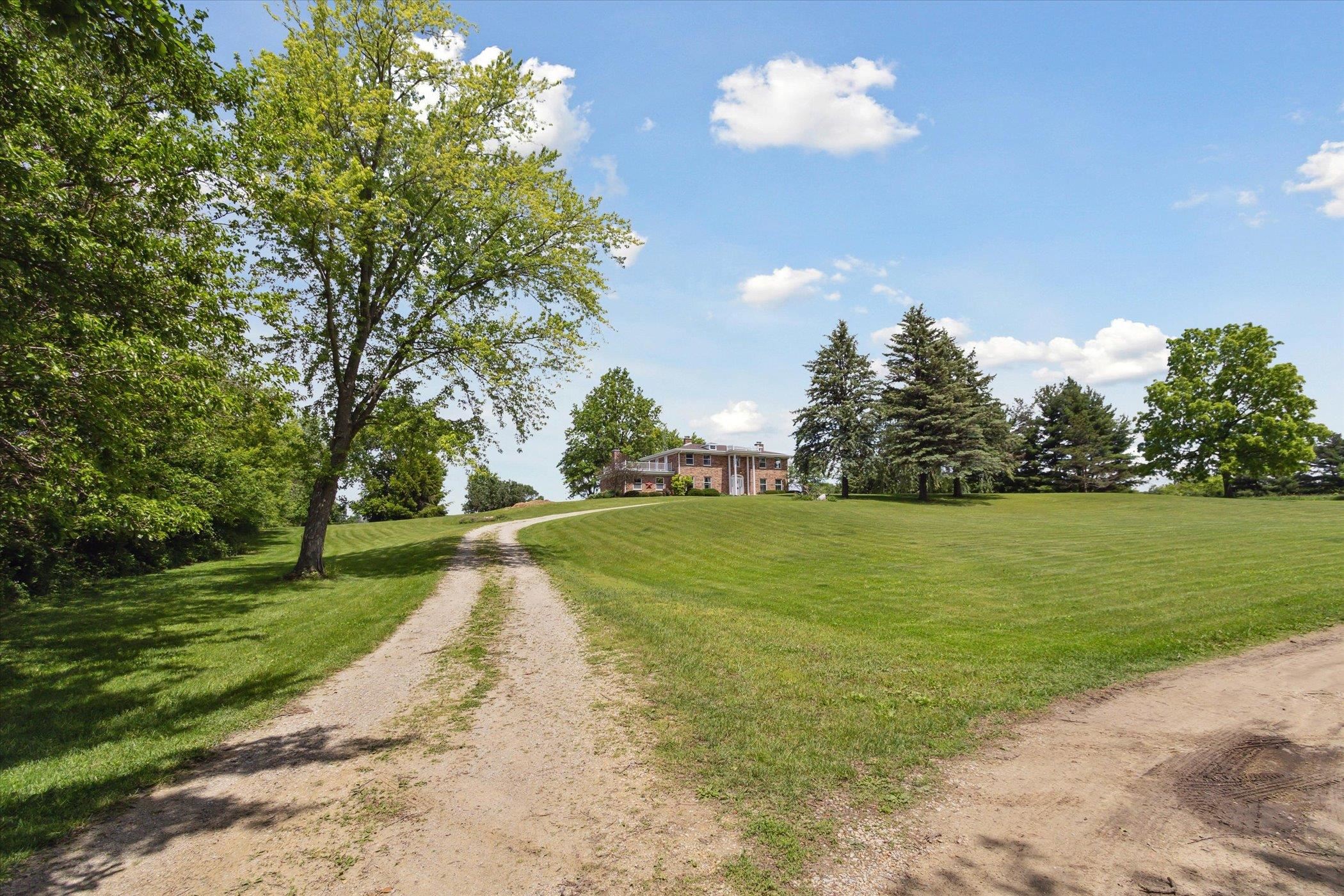 3402 W Stone Farm Road