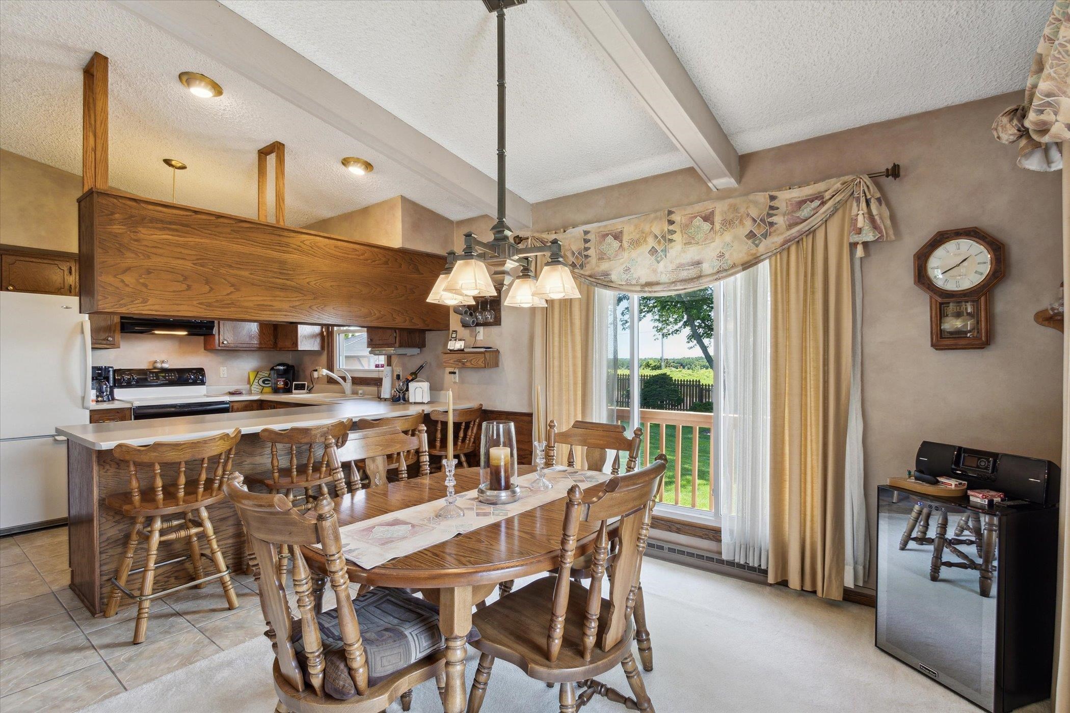 3209 Crabapple Lane