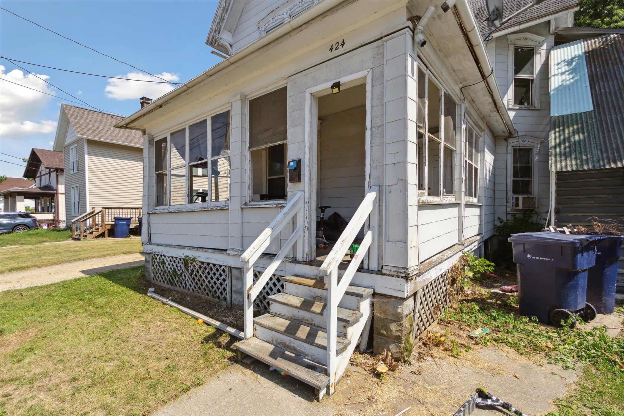 424 N Pearl Street