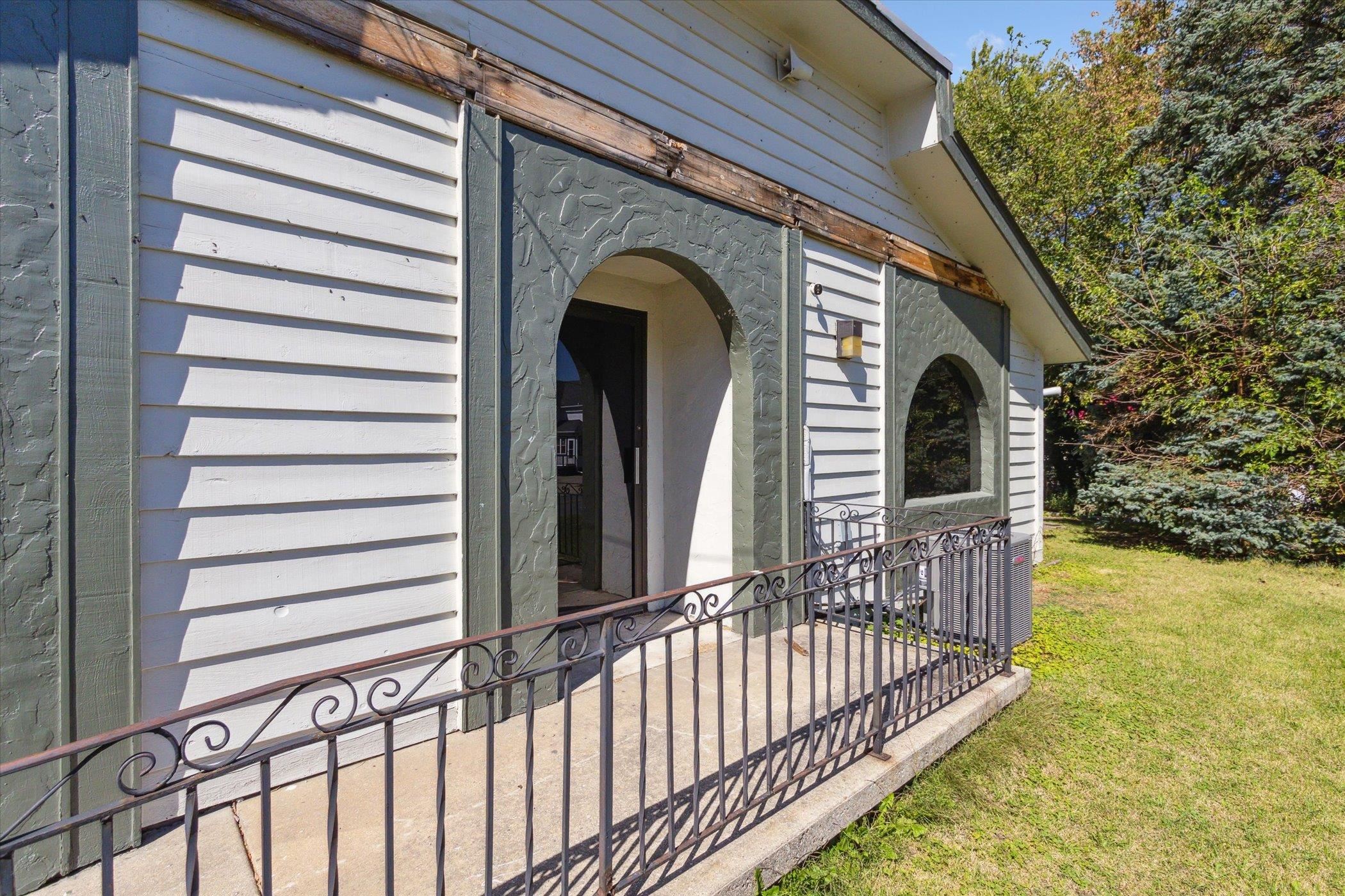 347 S John Paul Road