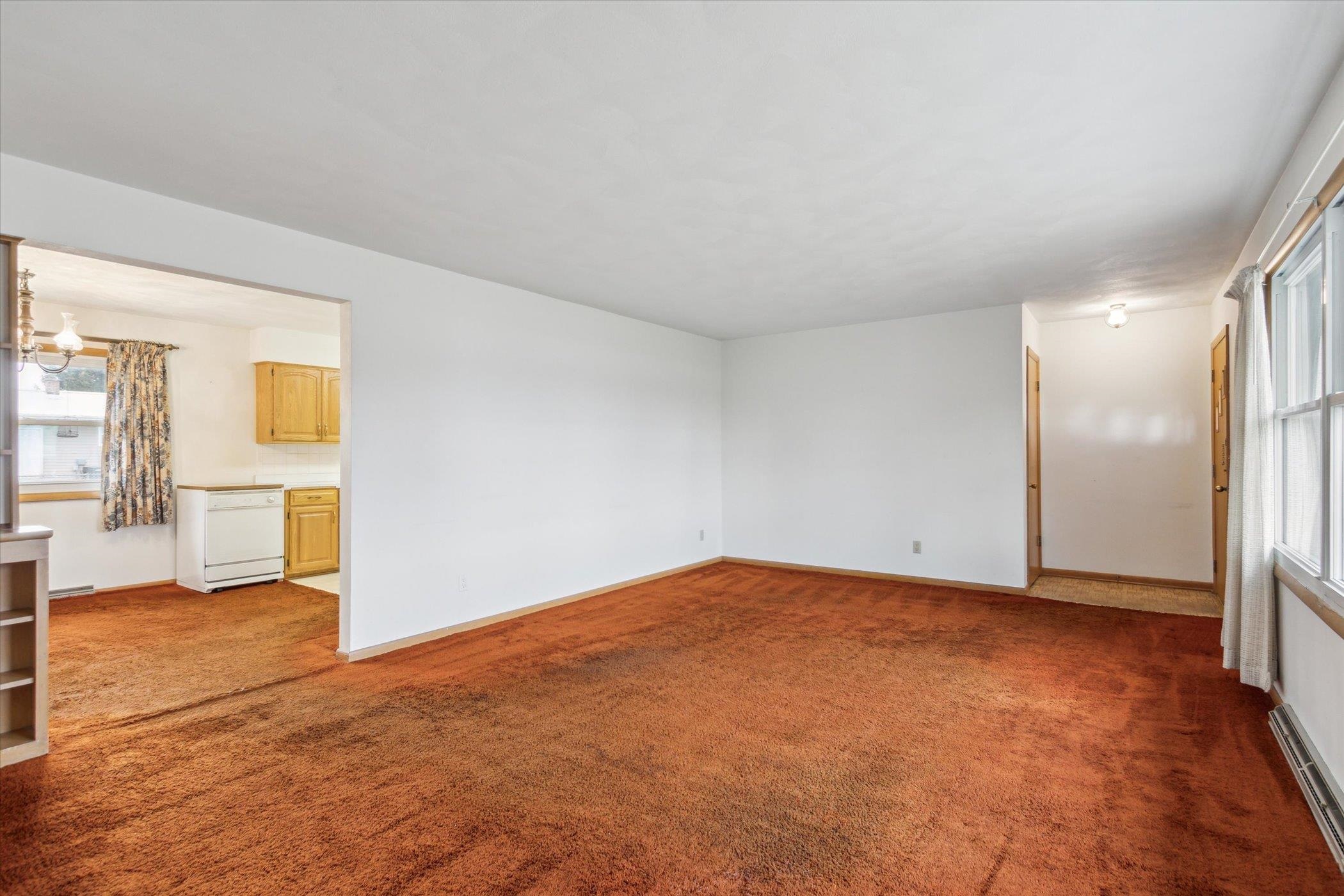 34 S Pontiac Drive