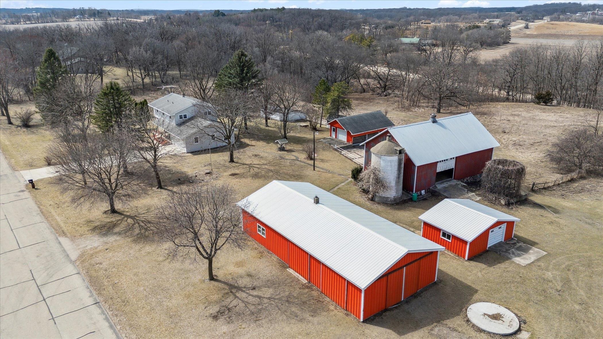 10605 N Otter Creek Court
