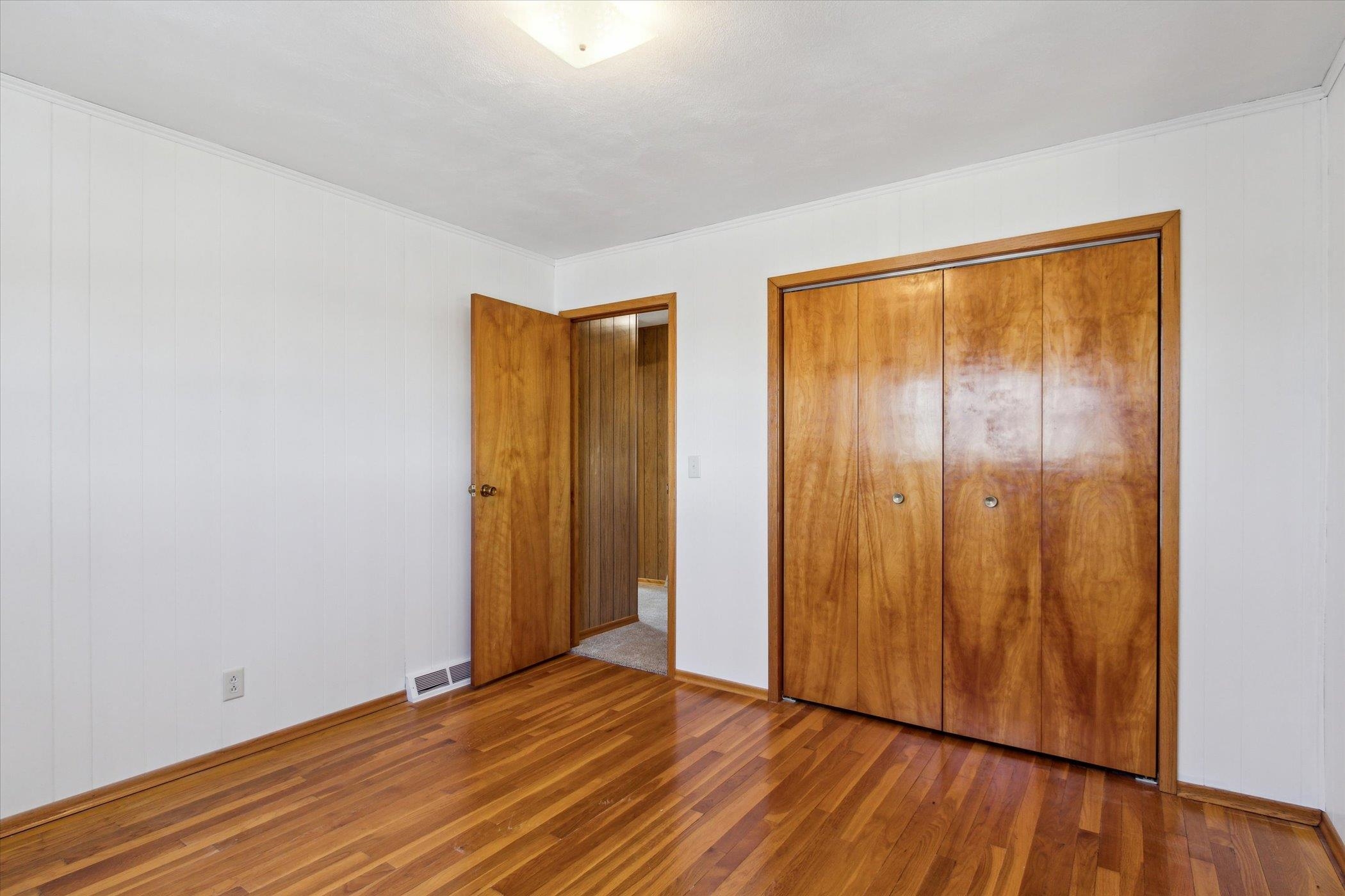 10605 N Otter Creek Court