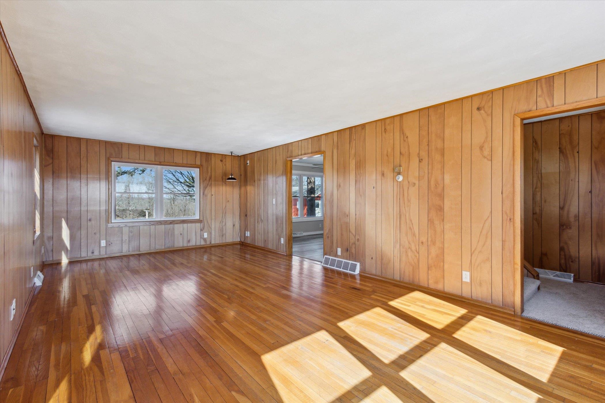10605 N Otter Creek Court