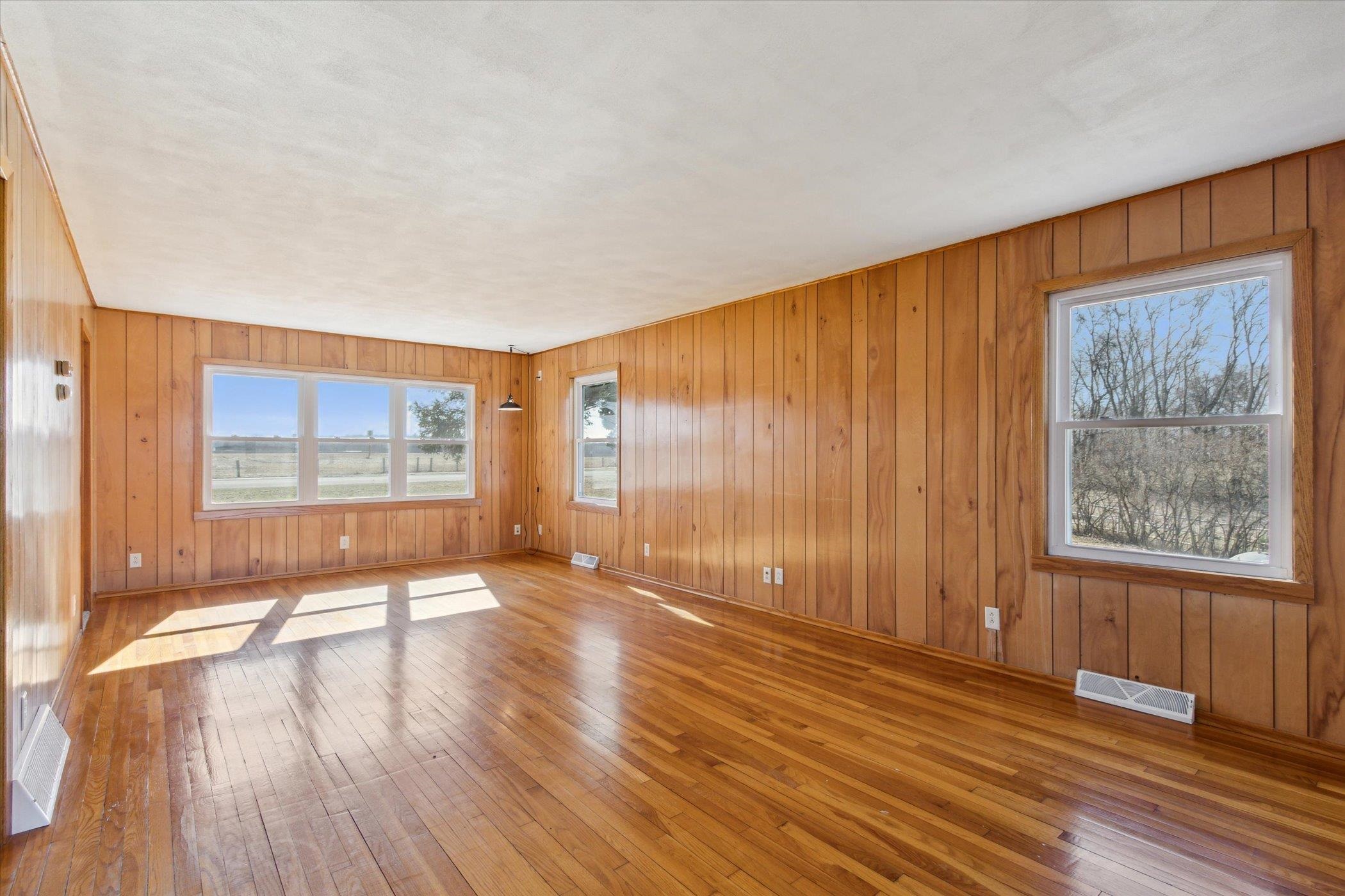 10605 N Otter Creek Court