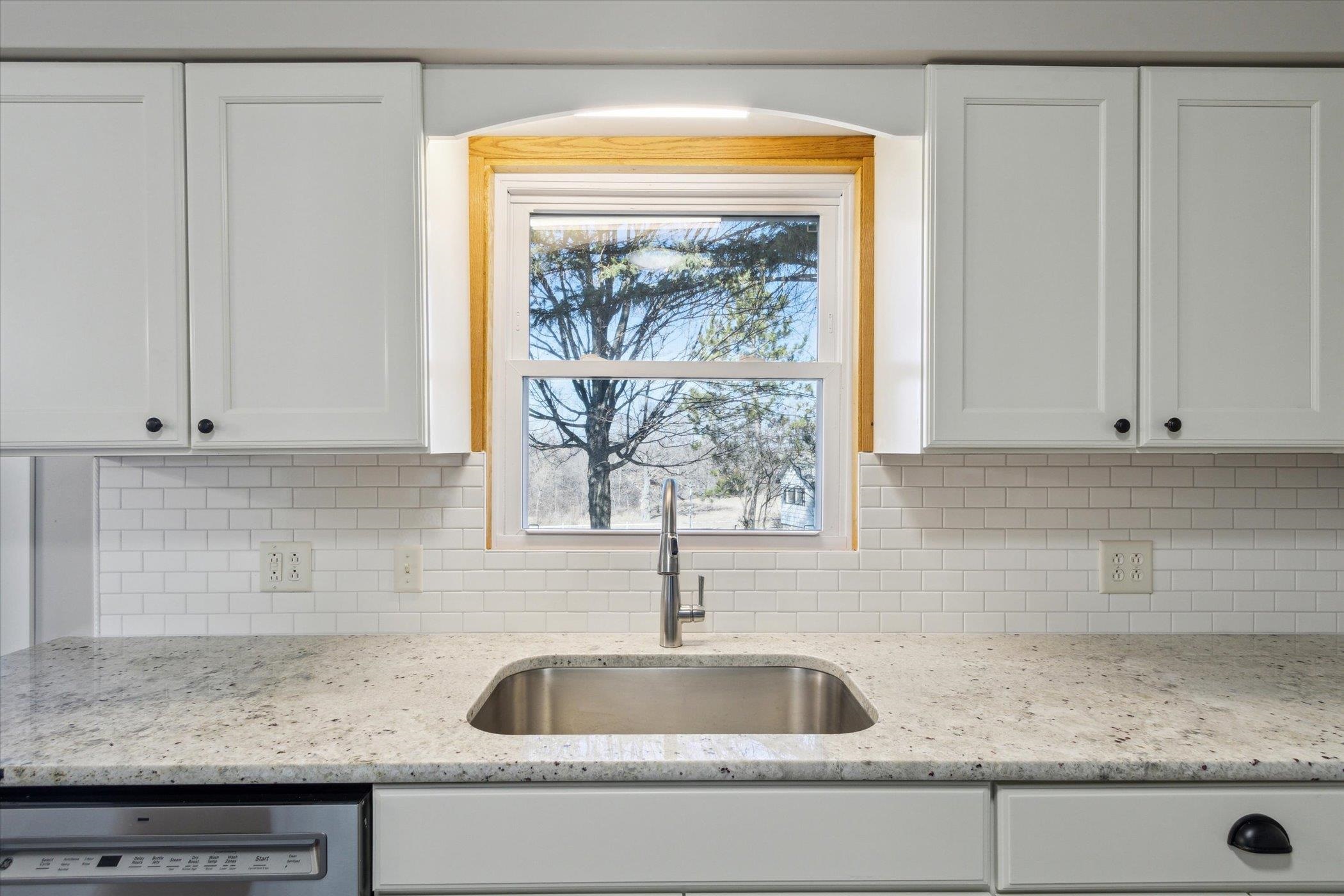 10605 N Otter Creek Court