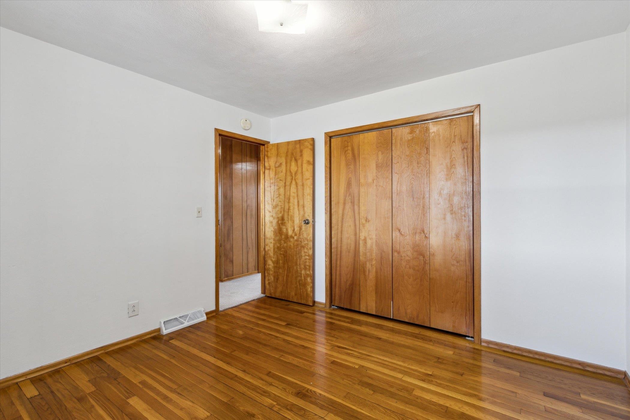 10605 N Otter Creek Court